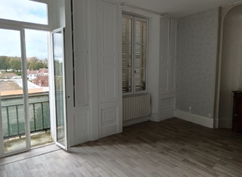 Appartement T3 en centre ville d'Avallon